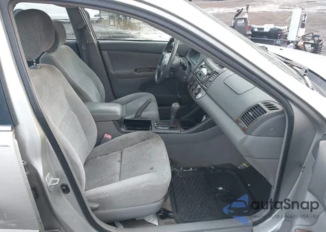 2004 Toyota Camry Le from USA, damaged, VIN 4T1BE32K54U852882